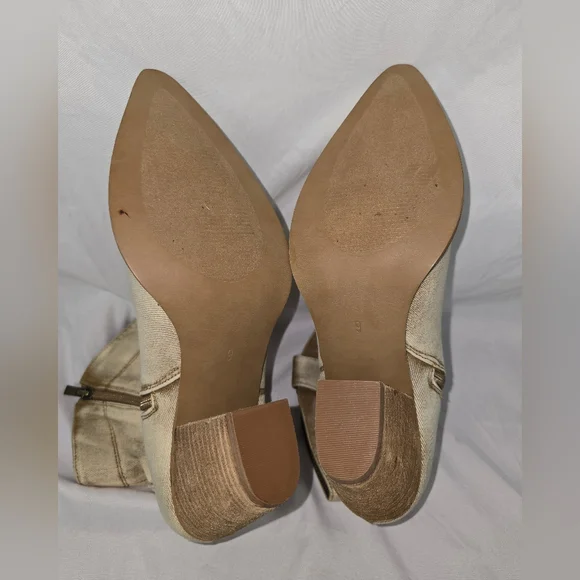 Corkys Friends In Low Places 3.5-Inch Heel Booties Memory Foam Insoles sz 9 - Picture 7 of 9